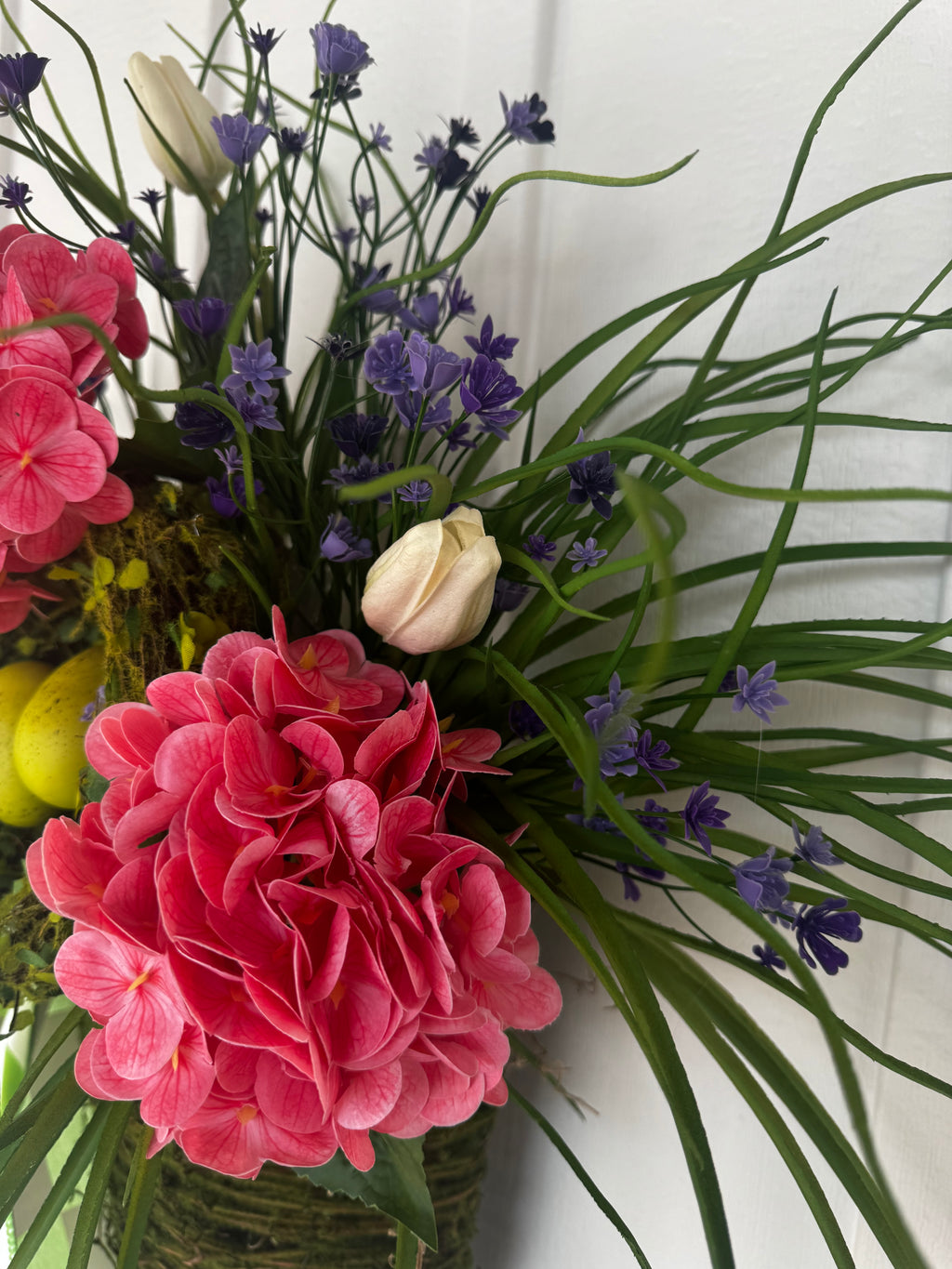 Hanging Moss Vase with Geraniums