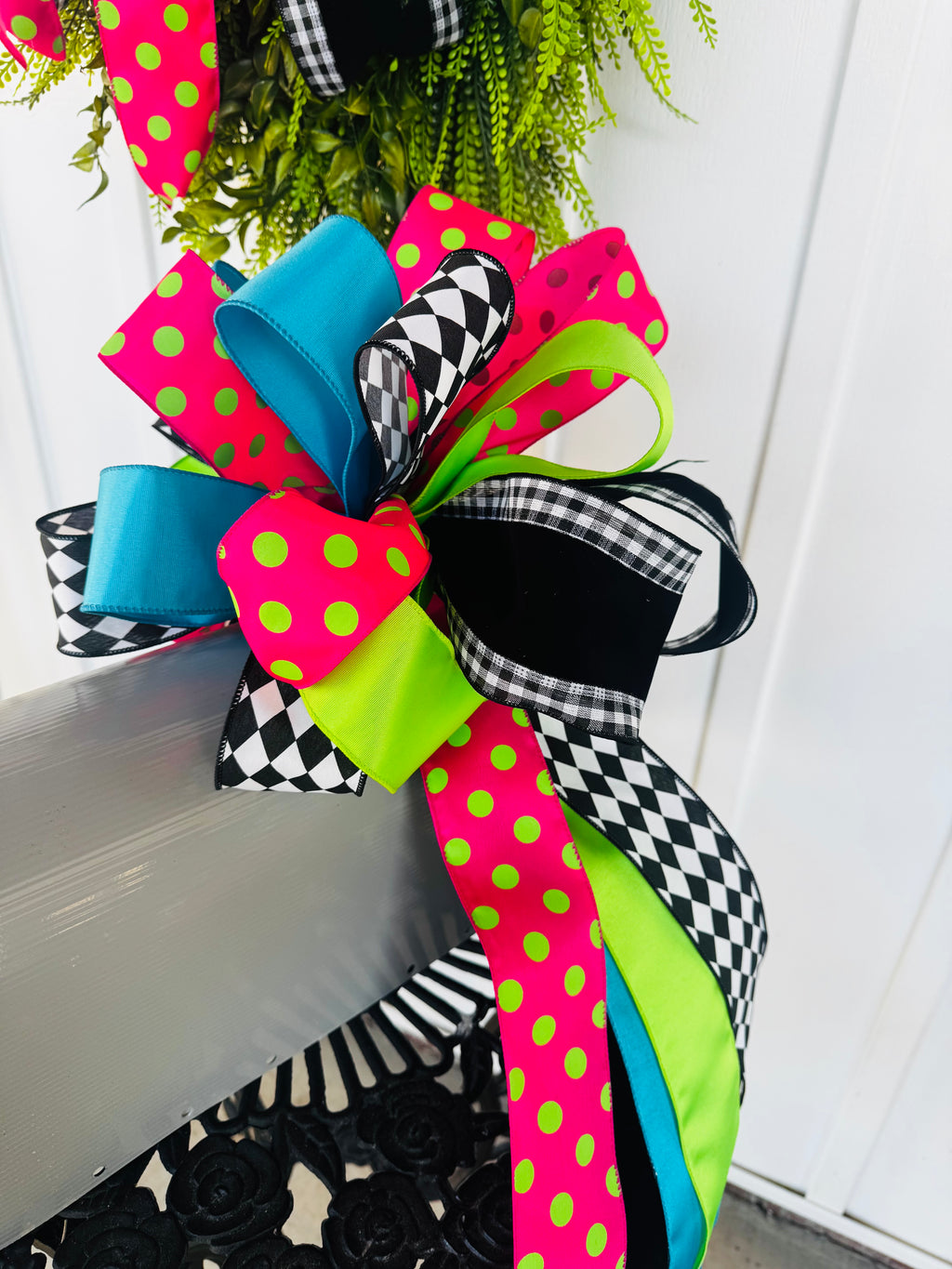 Sassy Mailbox Bow
