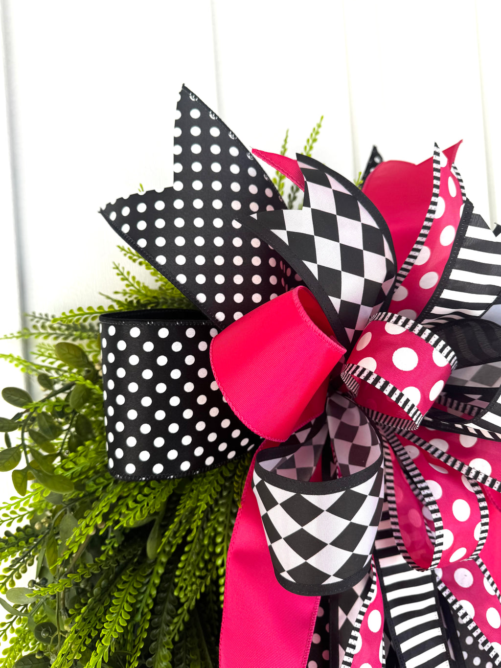 XLG Sassy Polka Dot Bow