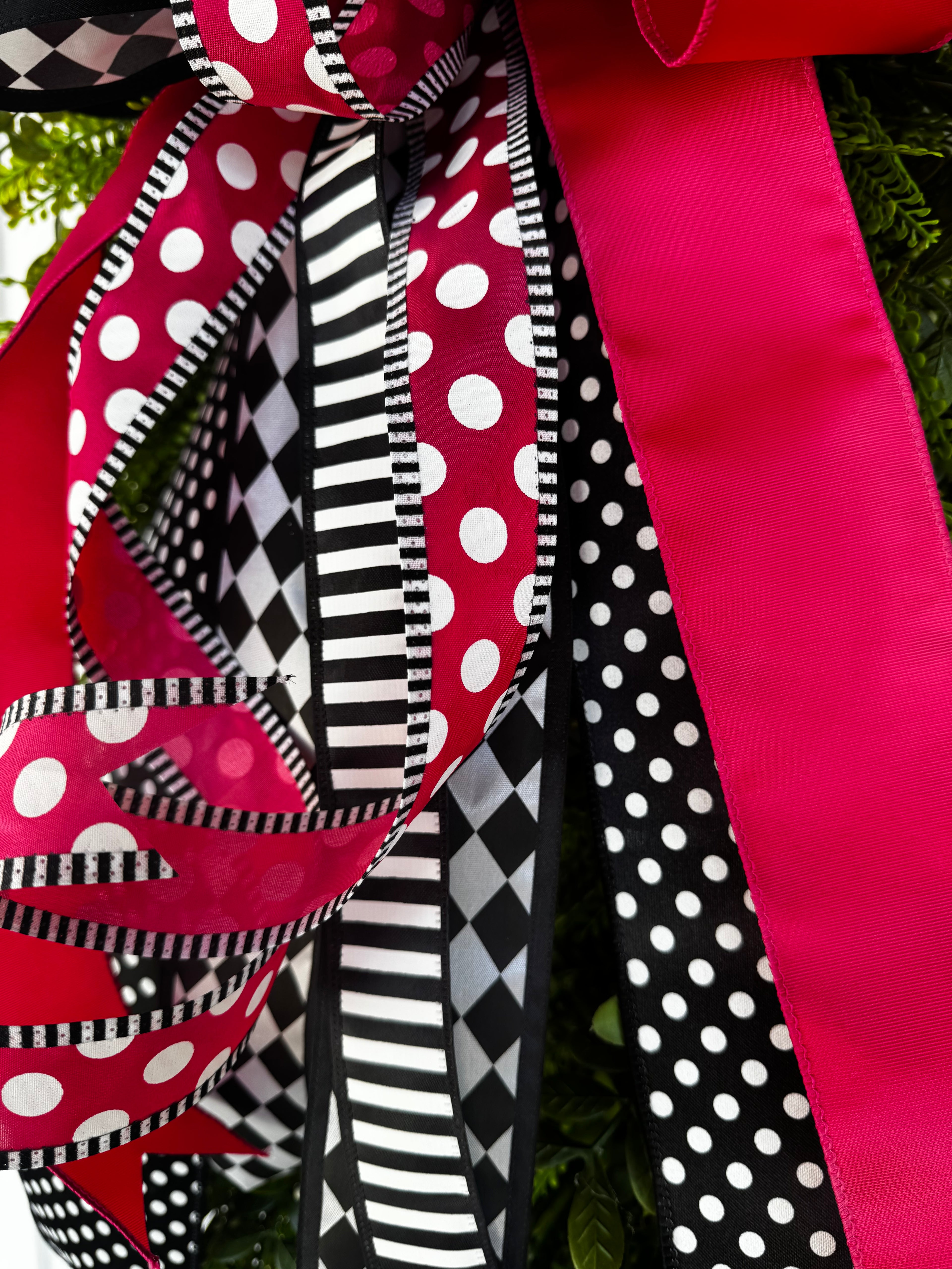 XLG Sassy Polka Dot Bow