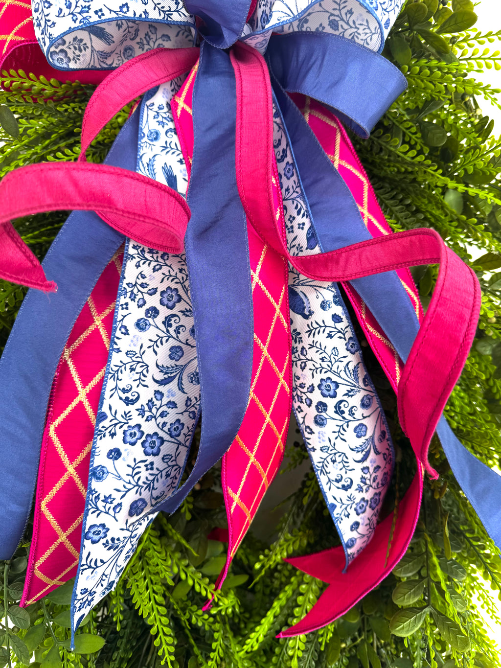 XLG Chinoiserie Pink & Navy Blue Bow
